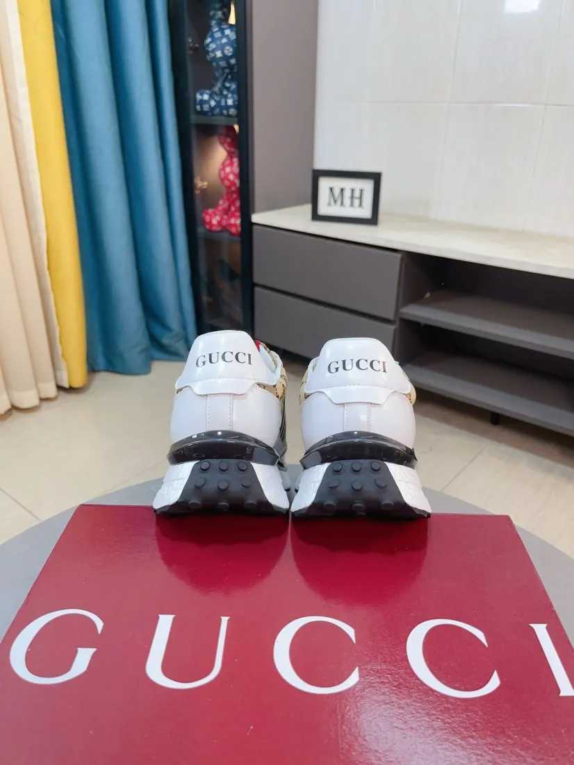 Men's shoes 💰458🌹🌹GUCCI [Gucci] New high-end brand of men's shoes, the latest fashionable casual men's shoes, trendy and versatile, relaxed and sporty style, uppers imported from Italy, first-layer cowhide, genuine leather lining, and ultra-fine workmanship. Original personalized fashionable rubber wear-resistant outsole, light and comfortable on the foot, size 38-44